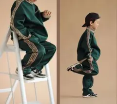 しまむら　とうくん　TOO SUNDAY umbro アンブロ　セットアップ