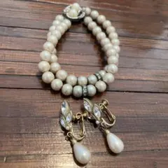 パールとクリスタルのブレスレット＆イヤリングセット