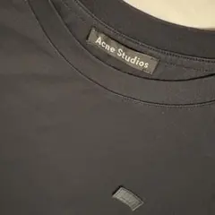 【Acne Studios】Face Tシャツ 半袖ブラック カットソーのサムネイル