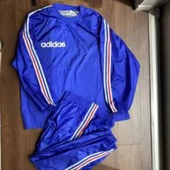 【希少】adidas 90sデサント製 ピステ　上下 セットアップ背面ビッグロゴ