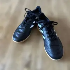 2回(計2時間)使用　adidasアディダス室内用サッカーシューズ