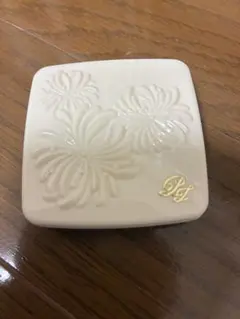 PAUL & JOE パウダーチークのサムネイル