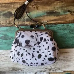 Item thumbnail for item 7783a7af-43e4-4984-863a-a96c5cbdbc25