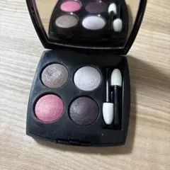 シャネル　レ キャトル オンブル 228