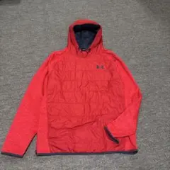 UNDER ARMOUR フード付き レッド パーカー
