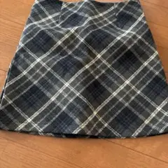 冬物チェックスカートパンツつき