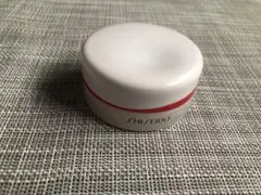 SHISEIDO エッセンス　スキンセッティング　パウダー　01 GLOW