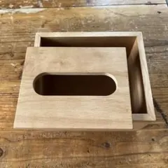 ティッシュボックス