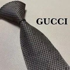 GUCCI グッチ ネクタイ　GG ストライプ　シルク　ビジネス　スーツのサムネイル