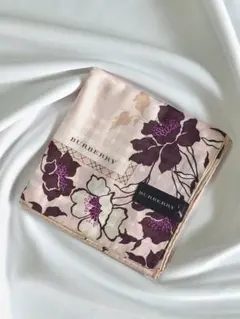 週末限定価格♪BURBERRY 花柄 チェック柄 シルク混 大判ハンカチ