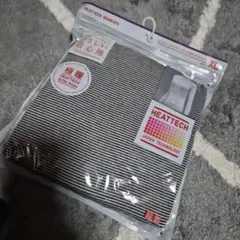 HEATTECH シームレスリブタートルネックTシャツ UNIQLO　XL　新品