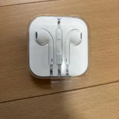 Apple イヤホン　有線