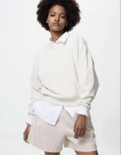 UNIQLO スウェットクロップドシャツ