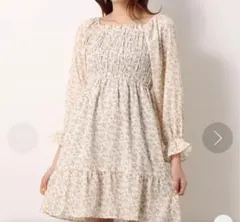 MAJESTIC LEGON　フレンチフラワーミニワンピ　ベージュ柄　Ｓサイズ