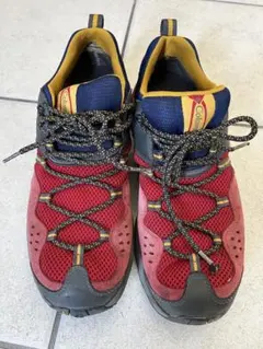 コロンビア　columbia トレッキングシューズ　登山