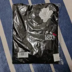 LOVEBOAT　SANRIOハローキティコラボ　TシャツMのサムネイル