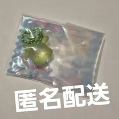 サンリオキャラクターズ　グミチュアチャーム　グミ＆ミニポーチ　ポチャッコ