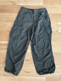 アウトドアパンツ