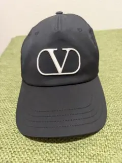 VALENTINO Vロゴ ブラック　ヴァレンティノ　ナイロンキャップ　L59のサムネイル