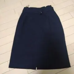 ネイビー　スカート　膝丈のサムネイル