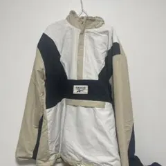 Reebok ボアジャケット ハーフジップ　リバーシブル