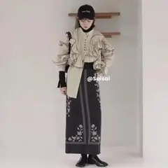 EAPHI FEELING FRILLS BLOUSE - メルカリ