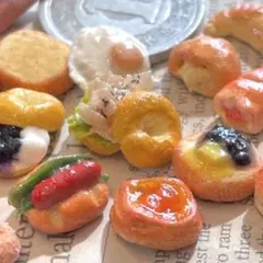 生ハムベーグル　ミニチュアパン　ミニチュアフード　フェイクスイーツ　ドールハウス