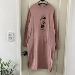 ユニクロUNIQLO✨ミニーちゃんスウェットワンピースルームウェアUTディズニー