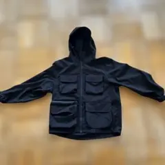 guブラックナイロンジャケット フード付き