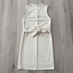 【美品】未使用品　H&M ワンピース 白　xsのサムネイル