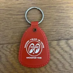 MOONEYES キーホルダー レッドのサムネイル