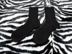 シャルレ レギュラーソックス HE024 お得な4足入 ブラック ライトベージュ