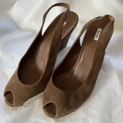 miu miu オープントゥ　ミュール　サンダル　ブランド小物