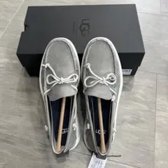 新品未使用UGGアグ　メンズ靴　ローファースエードグレー　27.5センチ