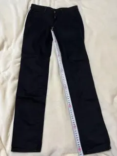 ユニクロ　パンツ　ズボン　長ズボン　黒　24インチ　61 S スキニーパンツ