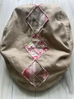 キッズ52-54センチ　ベージュ ハンチング 花柄 Gapのサムネイル