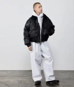 beams フーディのサムネイル