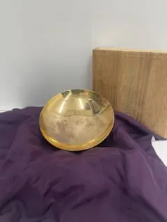 真鍮製の丸いボウル 木箱付き 真鍮製の丸いボウル 木箱付き - メルカリ
