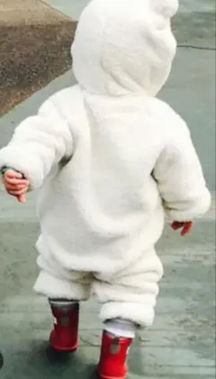 Item thumbnail for item ccc71aea-b4bf-43e7-a99a-ff6e39a321a4