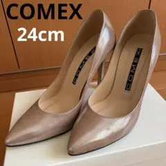 【新品未使用】COMEXピンクベージュラメパンプス【24cm】匿名配送 送料込のサムネイル