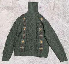 WONDERFUL WORLD(カネコイサオ)グリーンタートルネックセーター