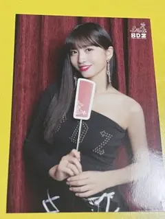 twice トレカ モモ breakthrough ハイタッチ券 - メルカリ
