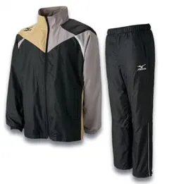 新品　サイズS　Mizuno ジャージ上下セット ブラック　ゴールド