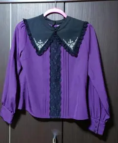 [超美品]ブラウスのサムネイル