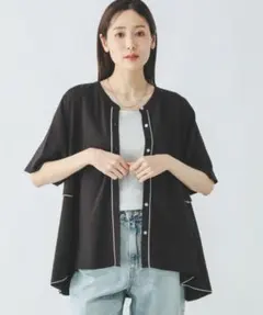 グローバルワーク　さらさらリラックスバックフレアブラウス