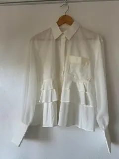 【Mia】レイヤードフリルシャツ　試着のみ