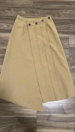 【週末限定値下】UNITED TOKYO ベージュ 変形スカート