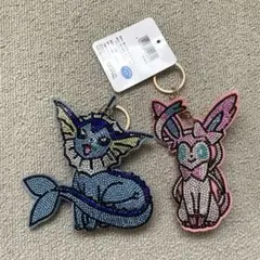 ポケットモンスター　キラキラキーホルダー　ニンフィア　シャワーズのサムネイル