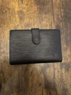 ルイヴィトン LOUIS VUITTON二つ折り財布 エピ　がま口