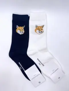 新品MAISON KITSUNE メゾンキツネ ソックス　ロゴ　靴下 2足セット
